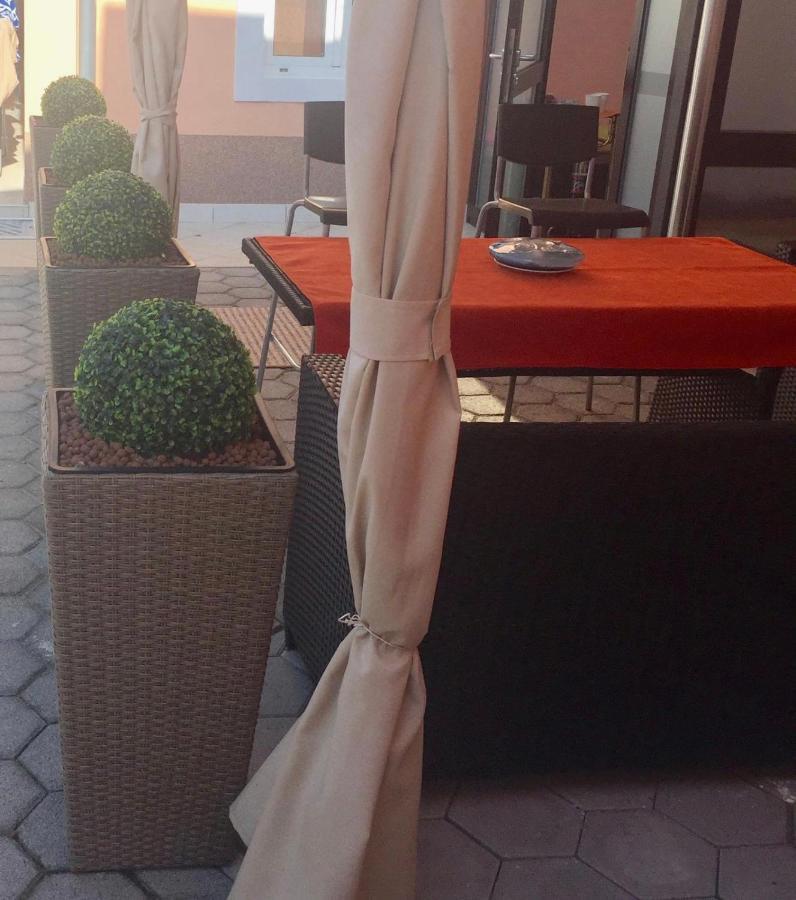 Sweet Studio Apartment Living In Rijeka Exterior foto