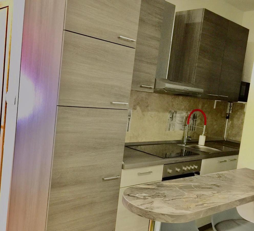 Sweet Studio Apartment Living In Rijeka Exterior foto